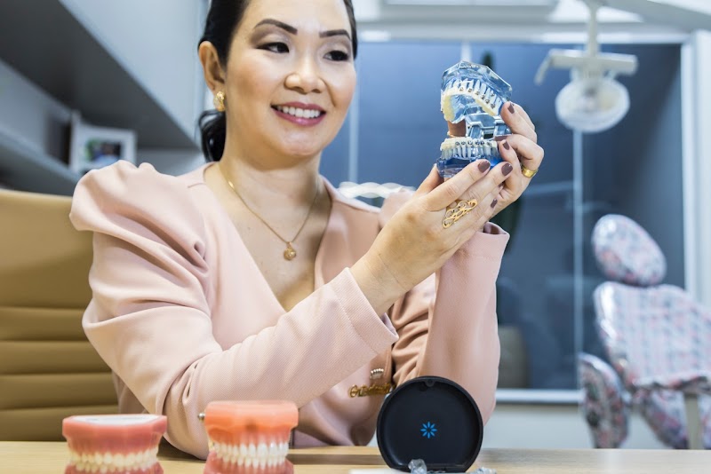 DRA ROSANGELA F. UMEKITA MIYASAWA | ESPECIALISTA EM ORTODONTIA e HOF| INVISALIGN DOCTOR | DENTISTA CRO60053 - foto 1