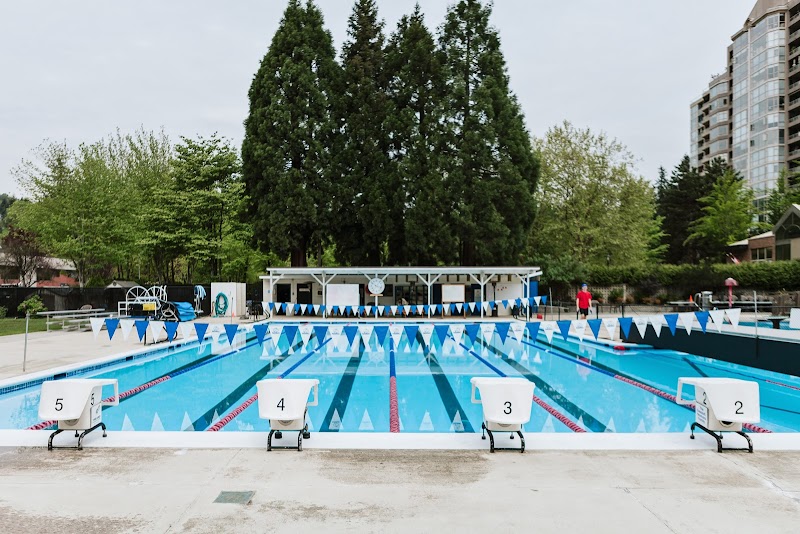 North Shore Winter Club photo 1