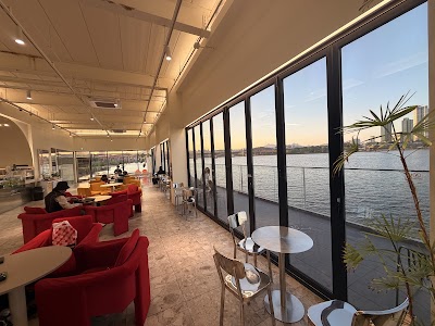 VIEW376 Cafe