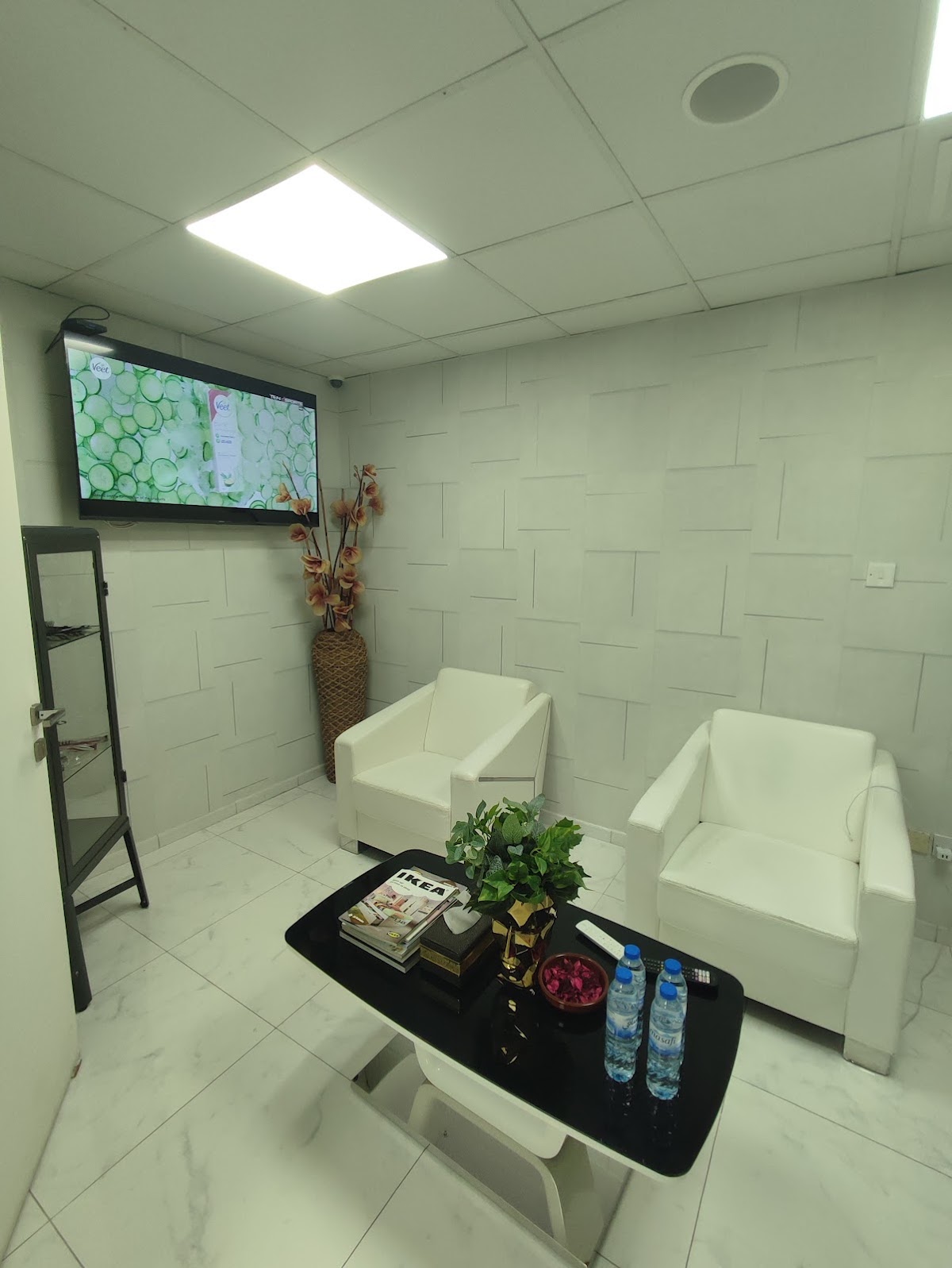 LE CLIFF HAIR STUDIO | Hair fixing center in Dubai 3