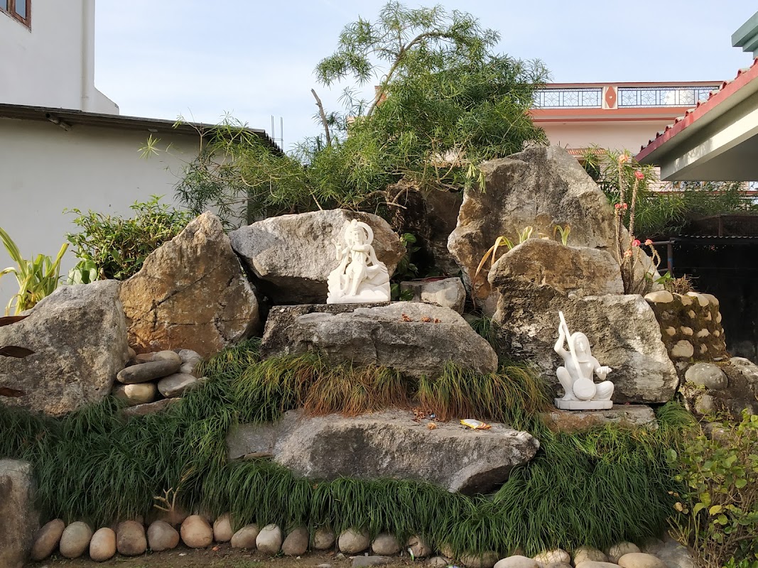 Osho Om Bodhisatva Commune