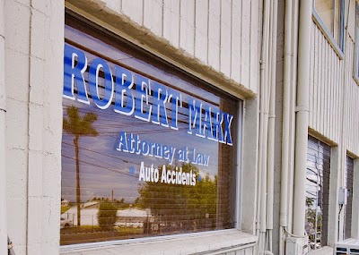 Law Offices of Robert Marx - Car accident lawyer in Hilo