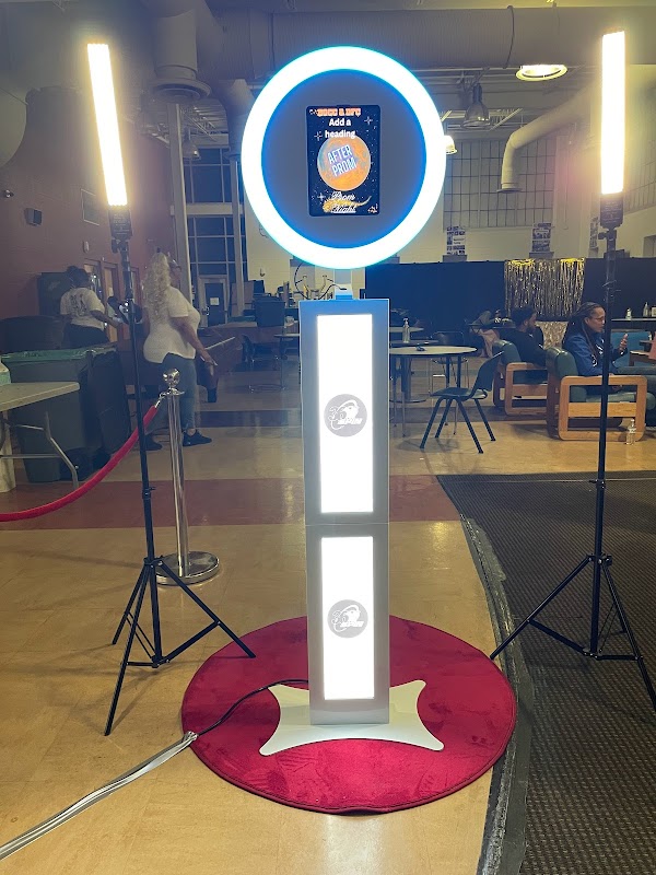 S5EVENTRENTALS 360 Photobooth rentals & digital Photobooth, tables and chairs rental portfolio