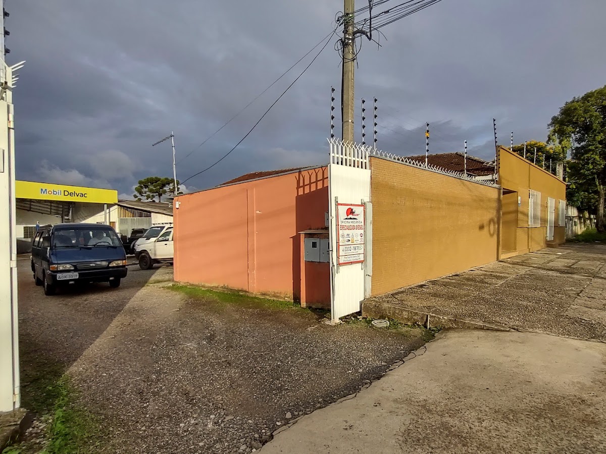 Fujicar Curitiba - Especializada em Mecânica Diesel - Nacionais e Importados