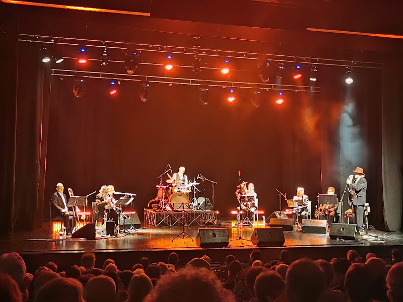 תמונה של תיאטרון חולון - אולם אירועים תרבות ובידור