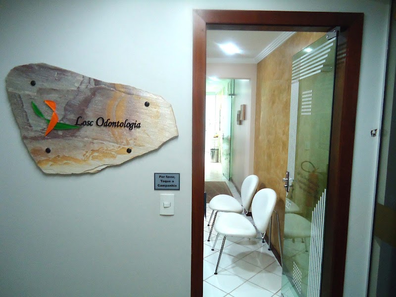 Losc Odontologia - foto 1