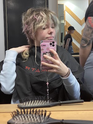 The Vine Hairstylist photo 2