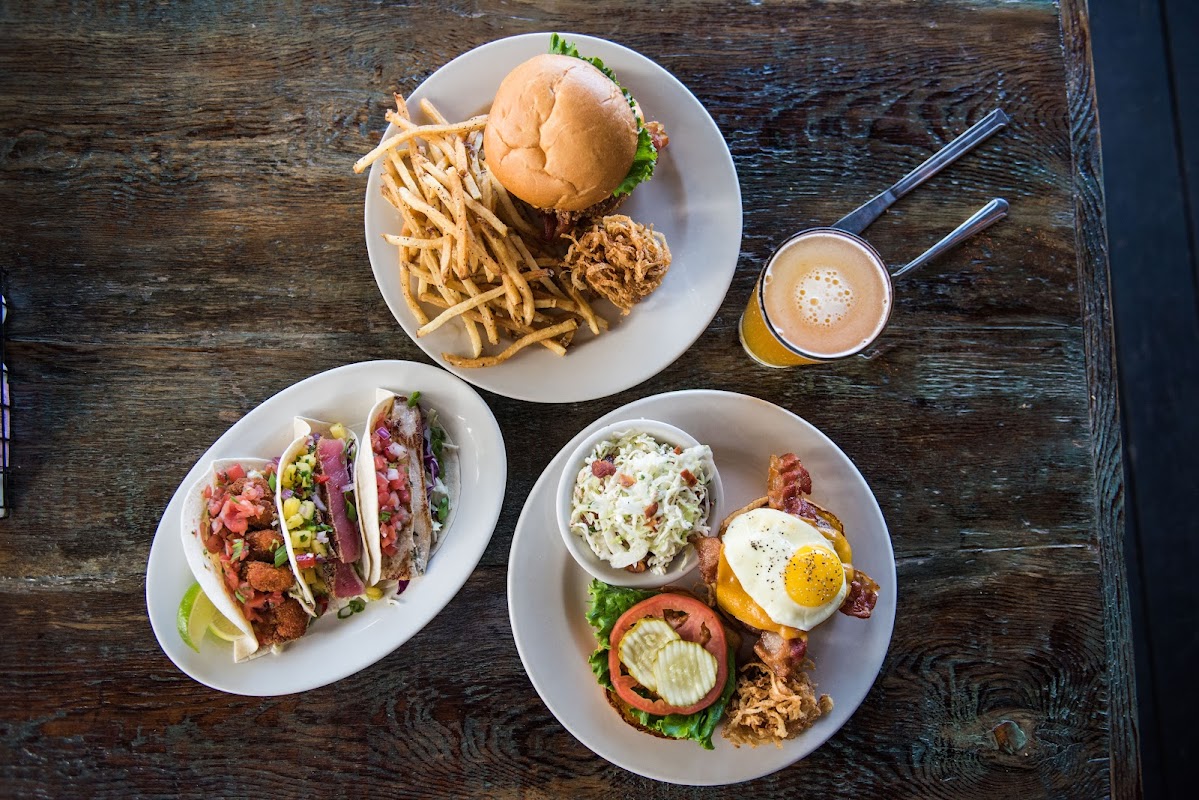 Poe's Tavern photo 3