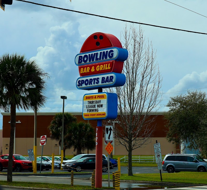 Three Point Bowling photo 7