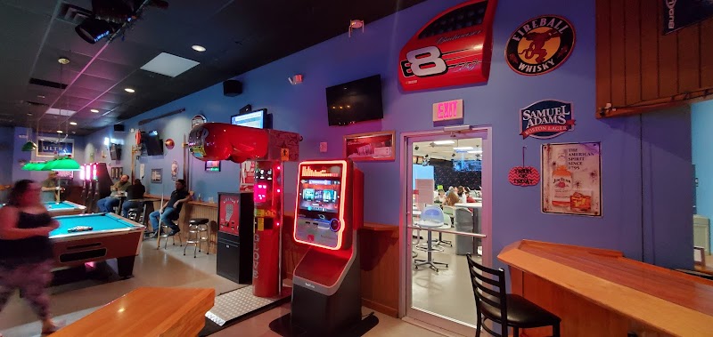 Three Point Bowling photo 5