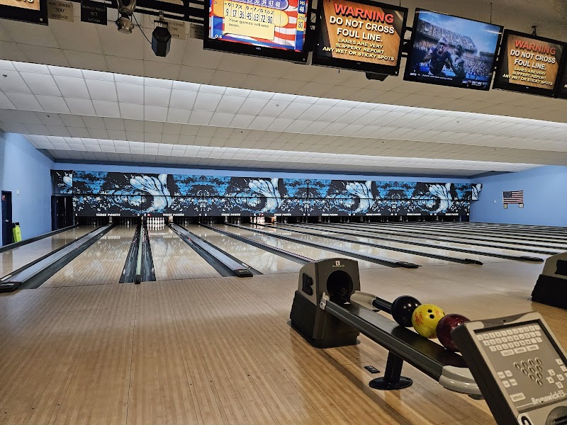 Three Point Bowling — Bowling Alley in Orlando
