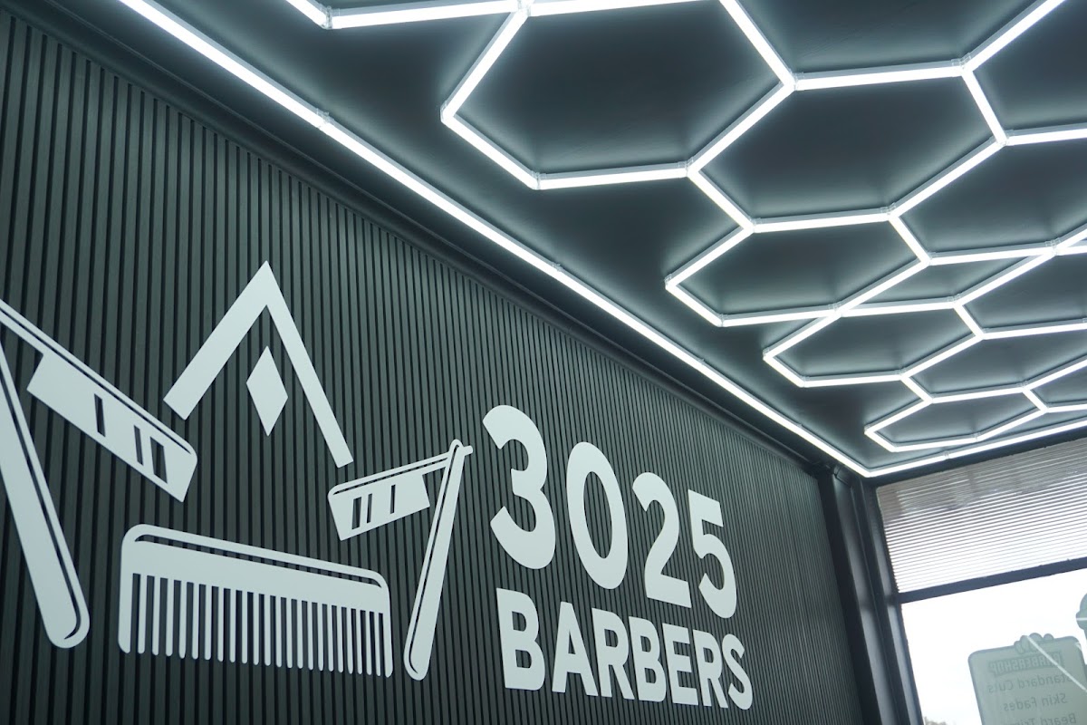 3025 BARBERS photo 1