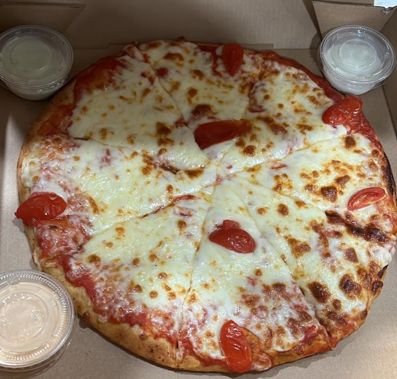 Mama Munchies HK Kebab Pizza photo 6