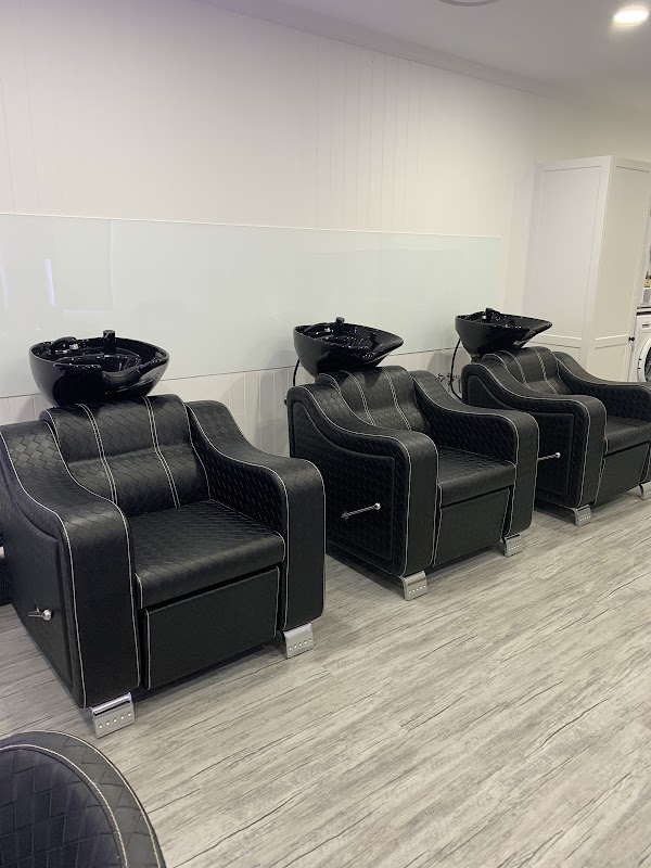 Super Cuts by Lisa photo 1