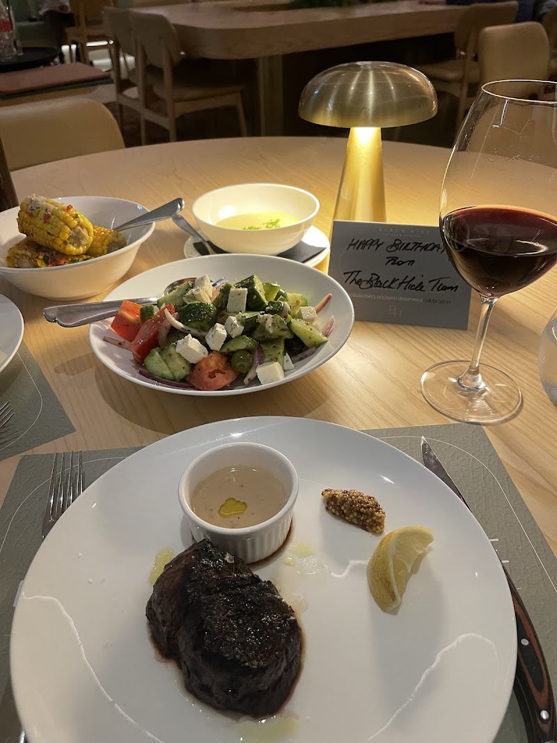 Black Hide Caxton Street photo 6