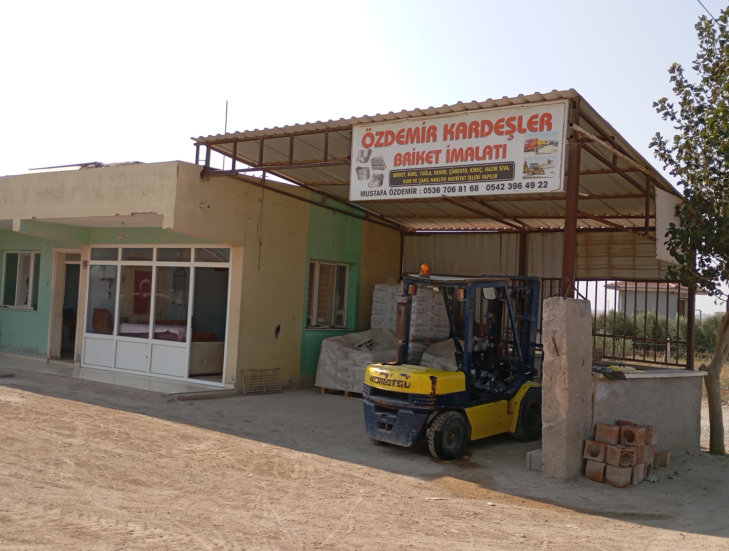 Kumlu pavyon mekanı