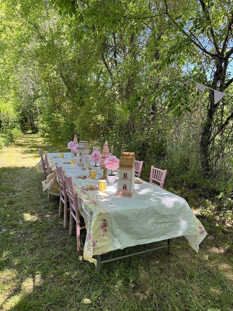 Lavender Fields at Warrington Manor LLC photo 3
