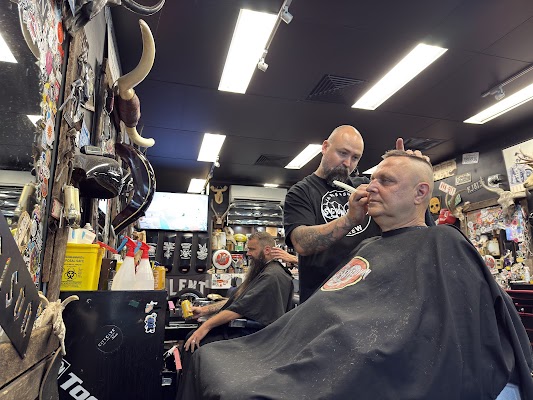Scumbags Barber Shop Noosa photo 2
