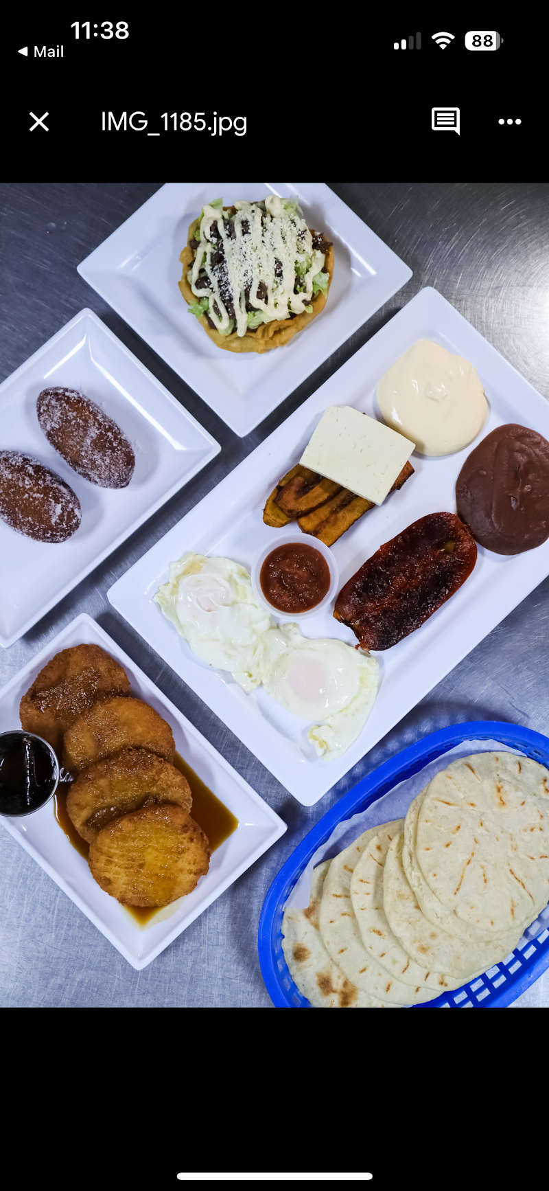 Mi Tierra Pupusería & Bakery photo 2