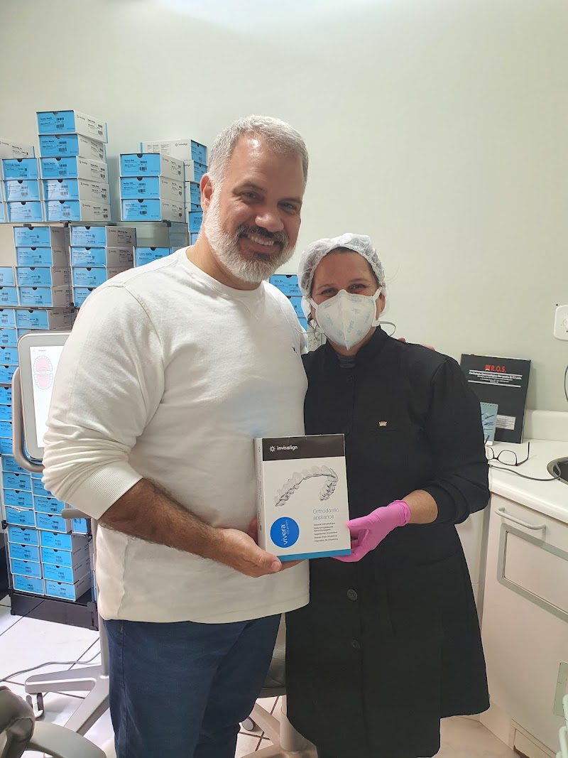 Dra. Valderez Rossi - Invisalign Top Doctor - foto 2