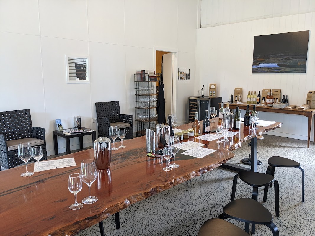 Mount Eyre Vineyards - Honeytree Estate - Hunter Valley Cellar Door