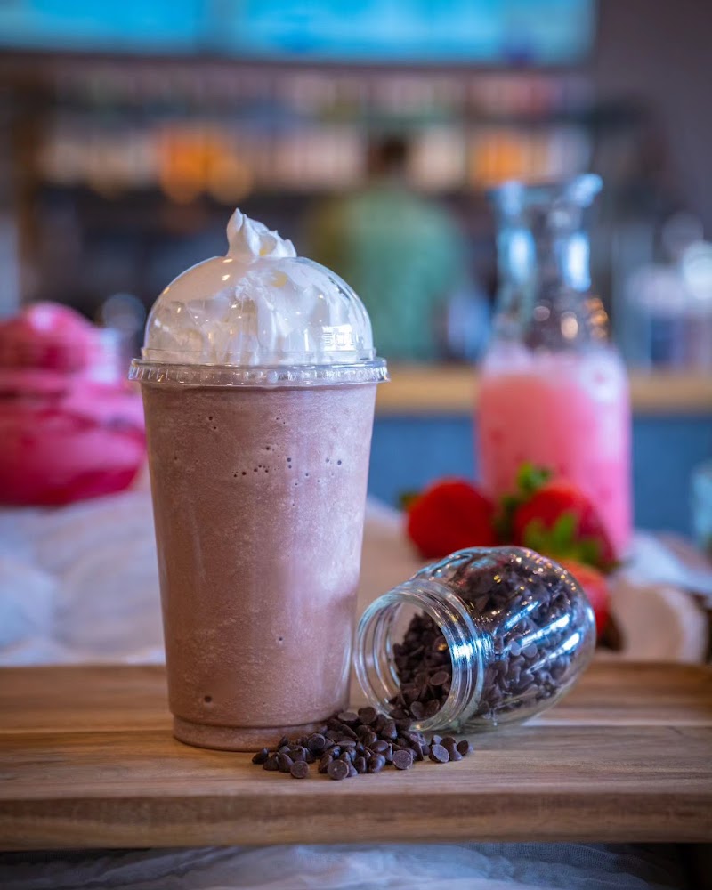 All Mine Frozen Yogurt & Bubble Tea photo 2