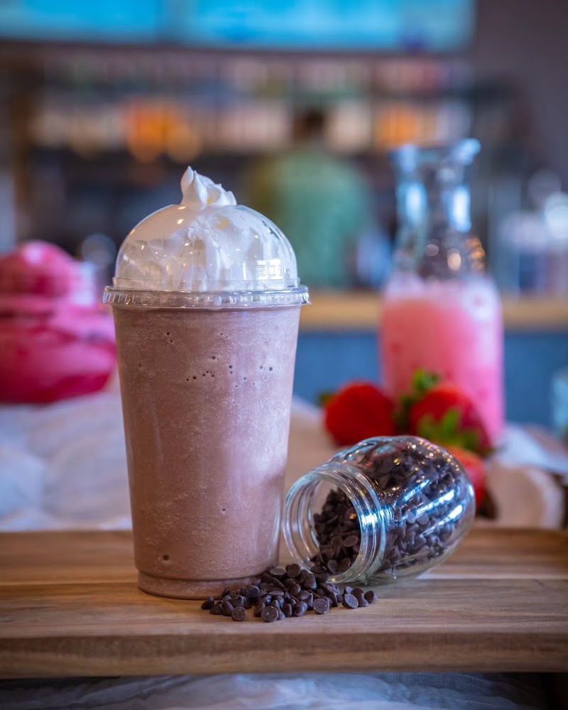 All Mine Frozen Yogurt & Bubble Tea photo 2