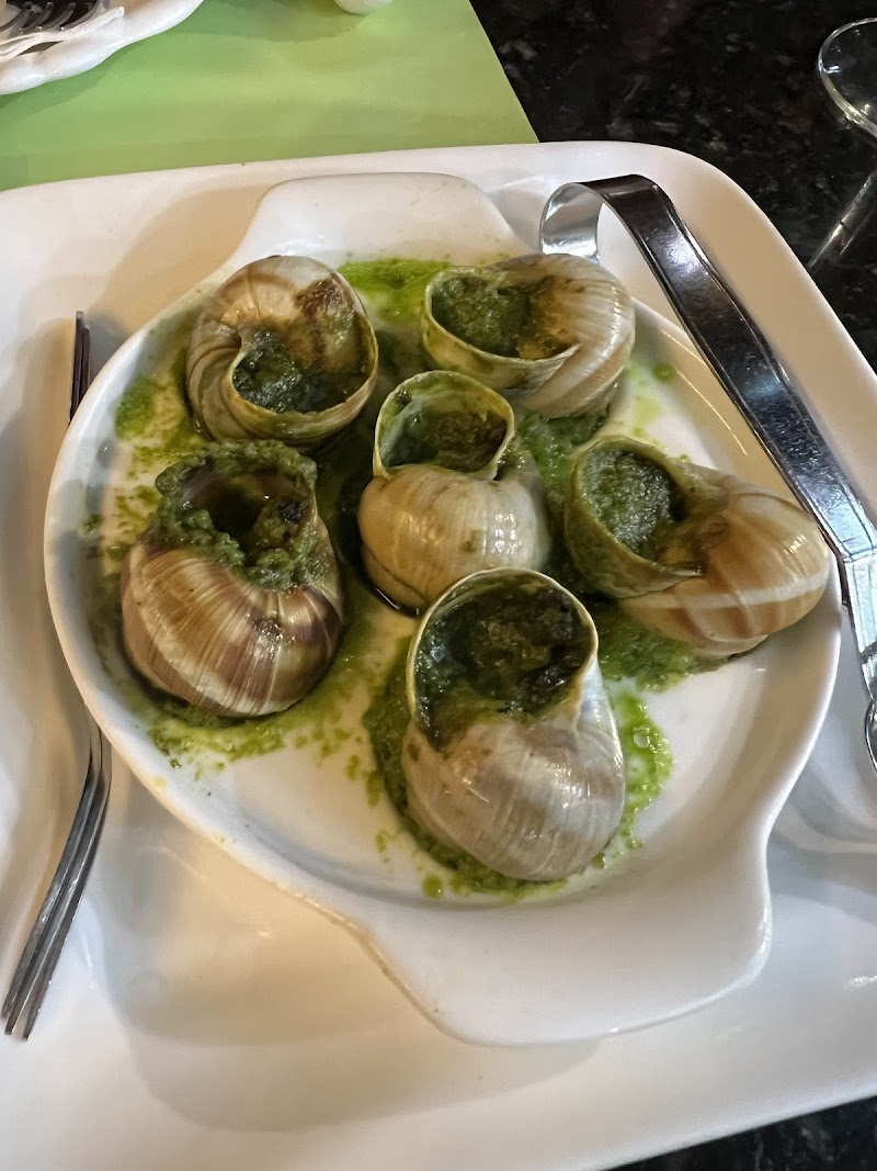 Ali Curry House photo 3