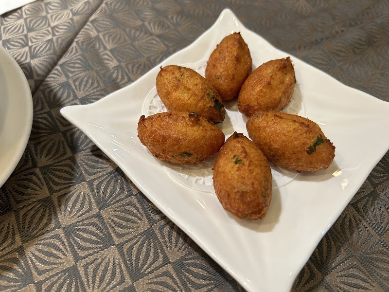 Ali Curry House photo 6