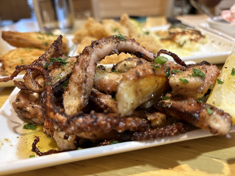 Yiamas Greek Taverna photo 2