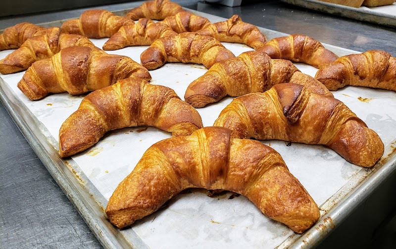 Dellas Cafe and Gift Shop photo 3