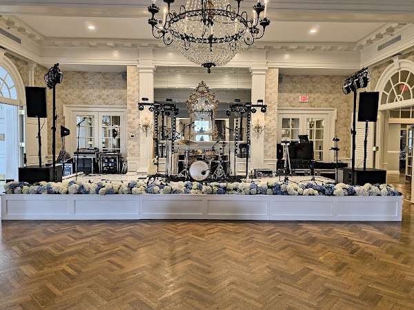 Photo by Jessie Crow