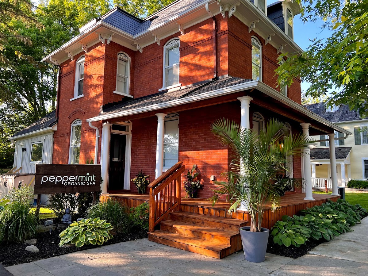 Peppermint Organic Spa + Medi Spa in 1131 Mill St, Manotick, ON K4M 1B1, Canada