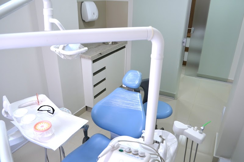 Implante Dentário em Ceilândia | Dentista | Ideal Odontologia - foto 4