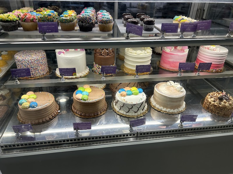 Deerfields Bakery - Buffalo Grove photo 4