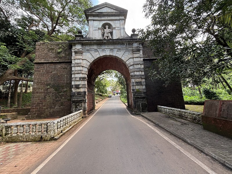 Viceroys Arch, Goa
