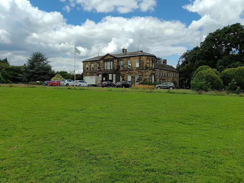 Farnley Hall Park