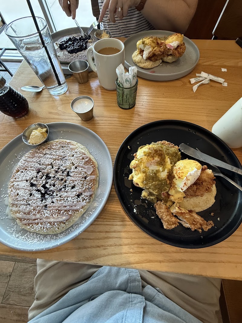 Kerbey Lane Cafe - Northwest photo 3