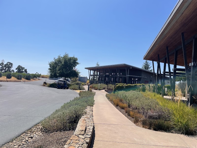 Helwig Vineyards & Winery