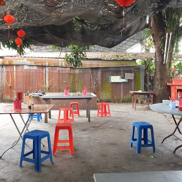 Kampung Koh Noodle Store - Photo 1