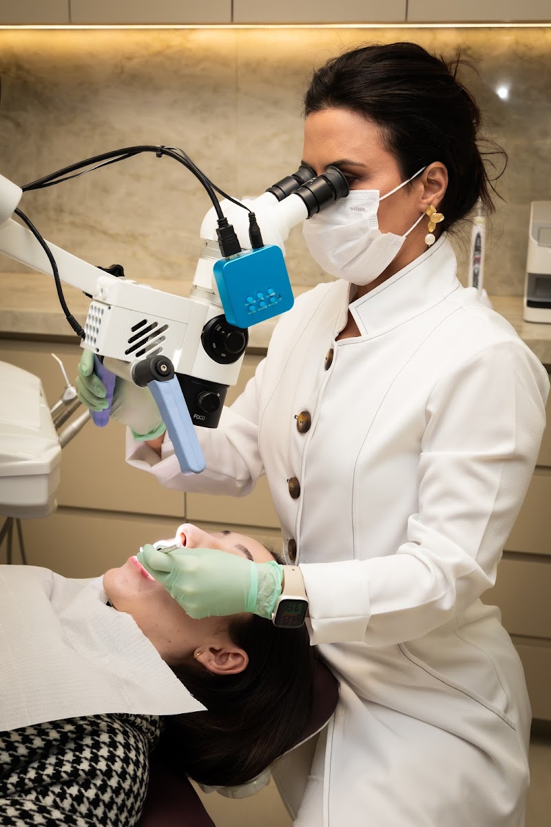 Dra. Michele Nadalin - Tratamento de Canal - foto 5