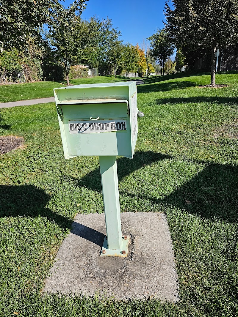 Mills Park Disc Golf Course photo 3