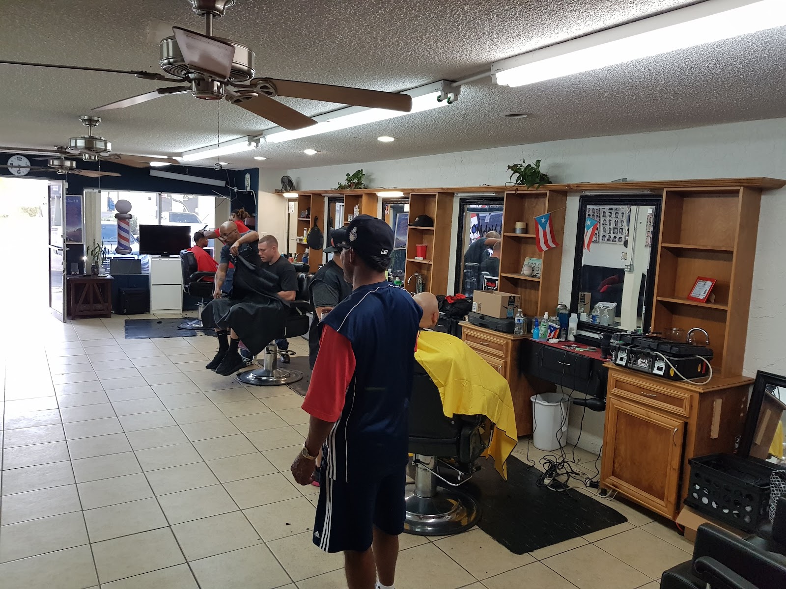 Romana of Barbershop photo 5