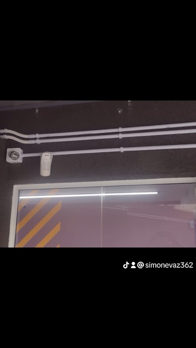Foto de MAGNATEC Prestação de serviços . Eletricista predial e residencial, serviços de automação de portões interfornia ,