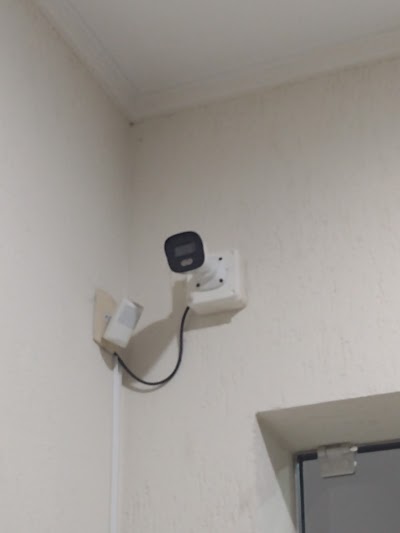 Foto de MAGNATEC Prestação de serviços . Eletricista predial e residencial, serviços de automação de portões interfornia ,