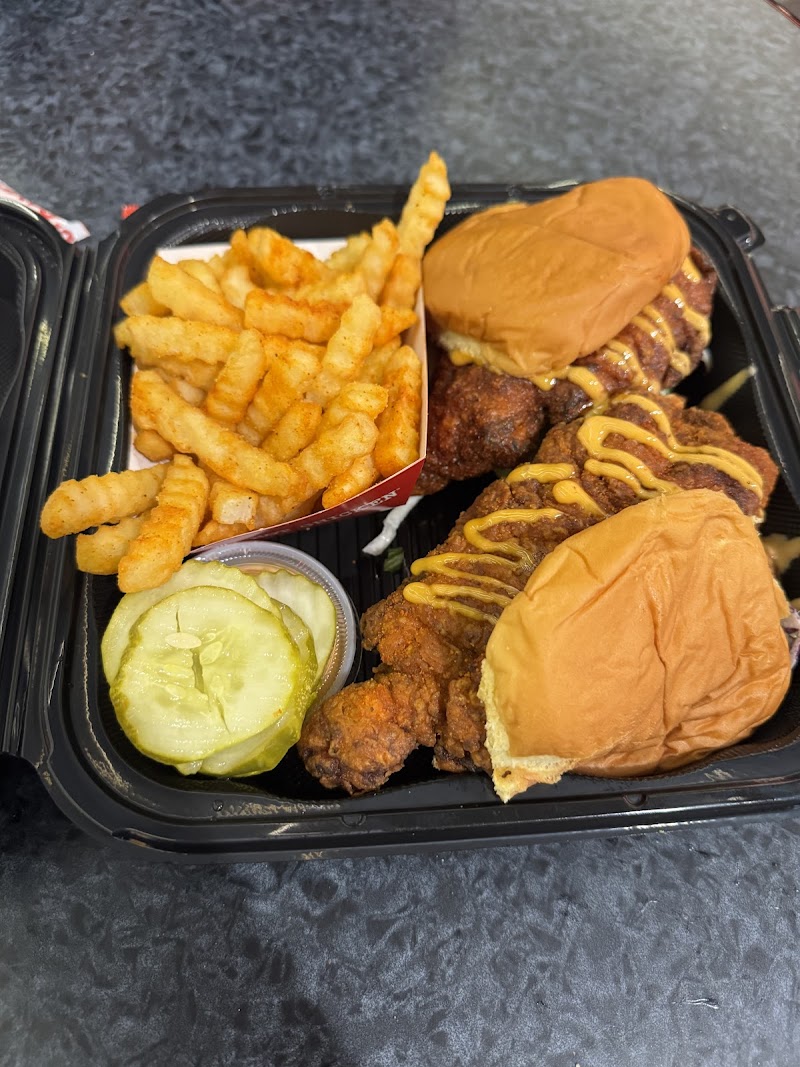 Dave's Hot Chicken photo 2