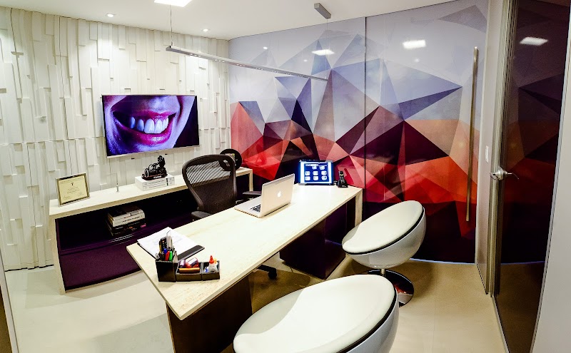 Conceito Odontologia Asa Sul - Implante Dentário, Prótese Protocolo, Invisalign e Faceta Dental - foto 3