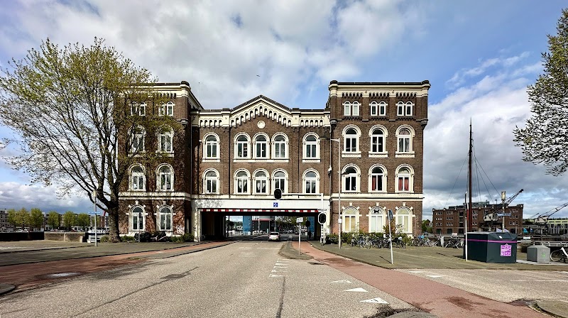 Poortgebouw