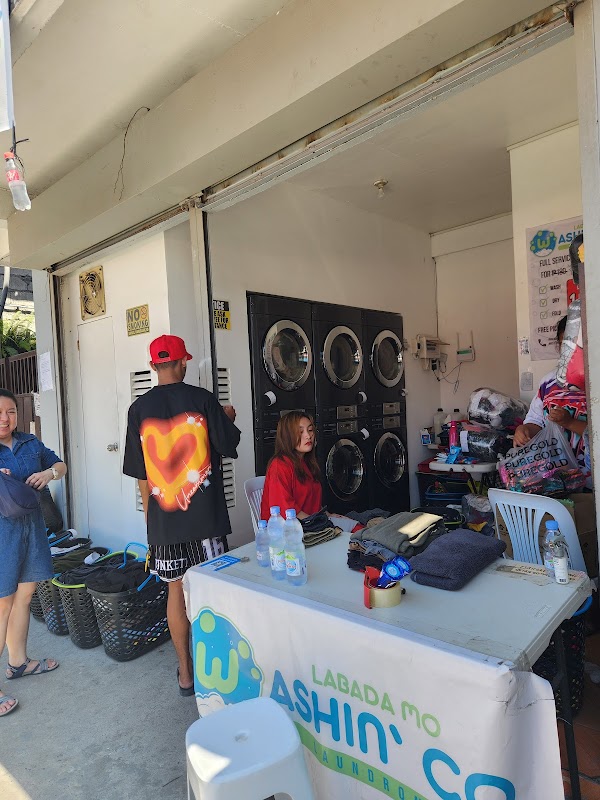 Washin' Co Laundromat