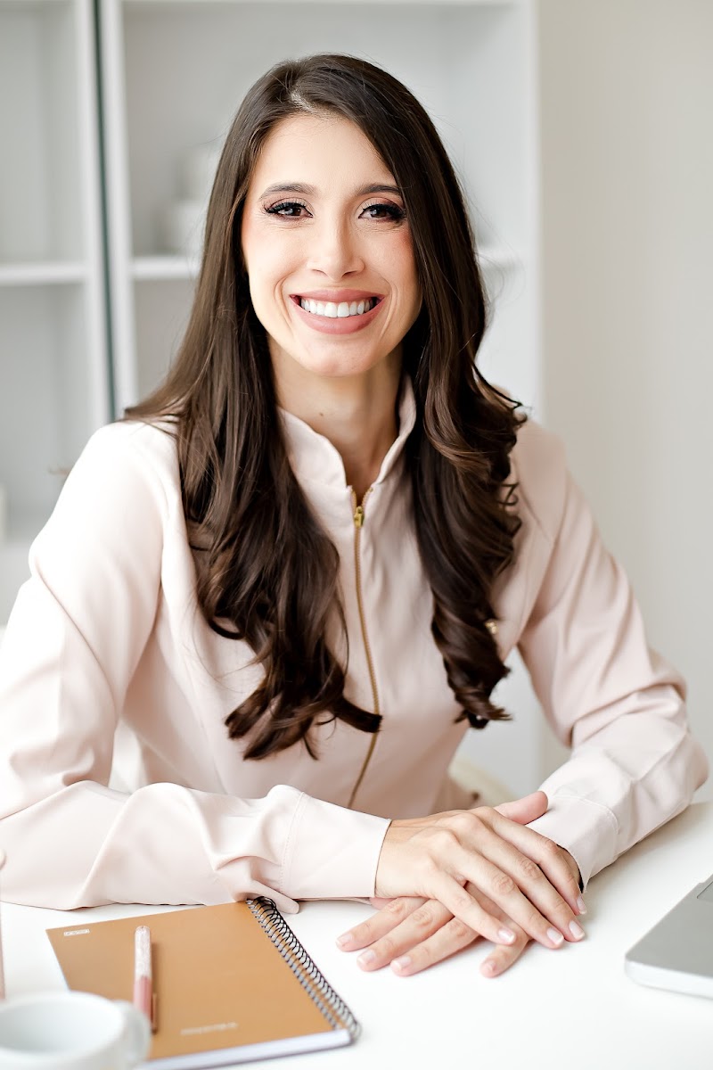 Dra. Bárbara Moccelini - Odontopediatra